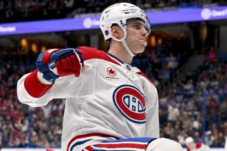 NHL sa zblaznila sialene miliony pre mladeho Sveda Keby bol Slafkovsky dobry na buly mohol by zarabats rovnako NHL Hokej Sportweb