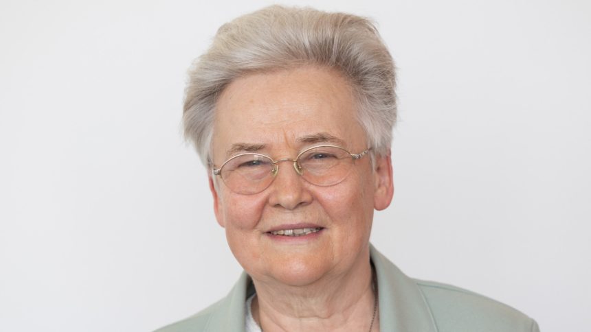 Uz nestaci ladova socha Tomasa Tarabu Komentare Nazory