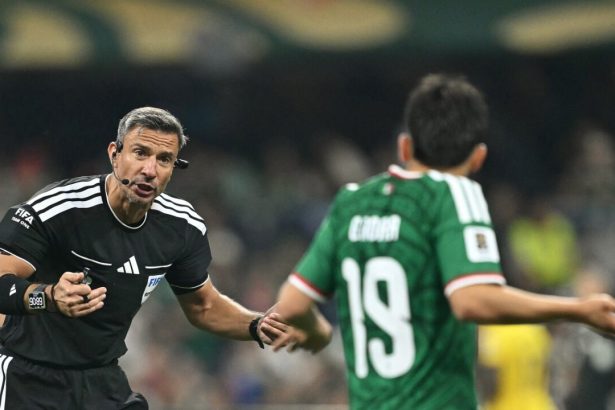 Velka pocta pre Europu FIFA vymenovala rozhodcov pre sutaz o titul majstrov sveta MS 2026 Futbal Sportweb