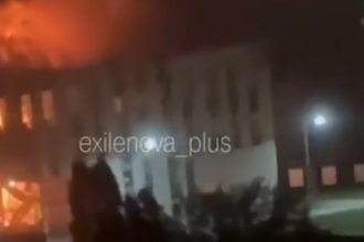 Dva tvrde utoky za jedinu noc ukrajinske drony zautocili na univerzitu aj obrovsky sklad svet spravy