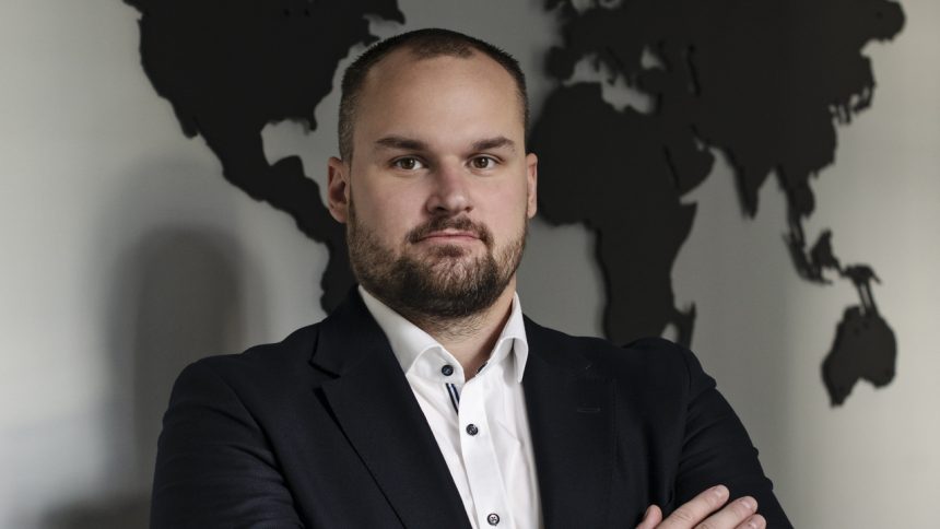 Odbornik Amaterski lovci pedofilov mozu neumyselne pomoc podozrivemu Ochrana deti sa nema transformovat na verejnu sou rozhovor