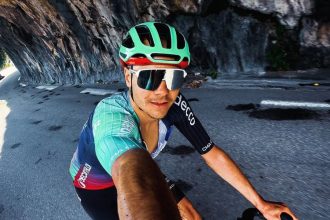 Olympijsky vitaz zmenil svoju kariru aka ho profesionalna premiera v cyklistike Zimne sporty Sportweb