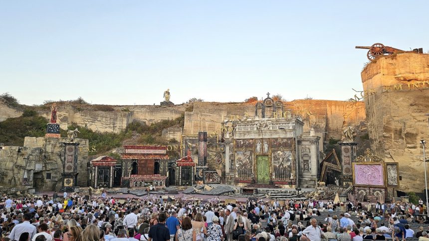 Tosca medzi skalami Taku to operu len tak neuvidite Kultura Spravy