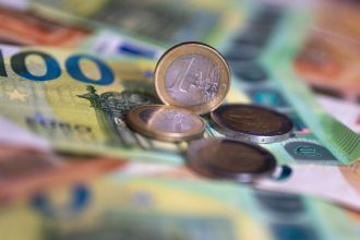 koniec transakcnej dane pre firmu vitajju nie je to vsak vyazstvo tvrdi odbornik otazkou zostava nahrada za stovky milionov