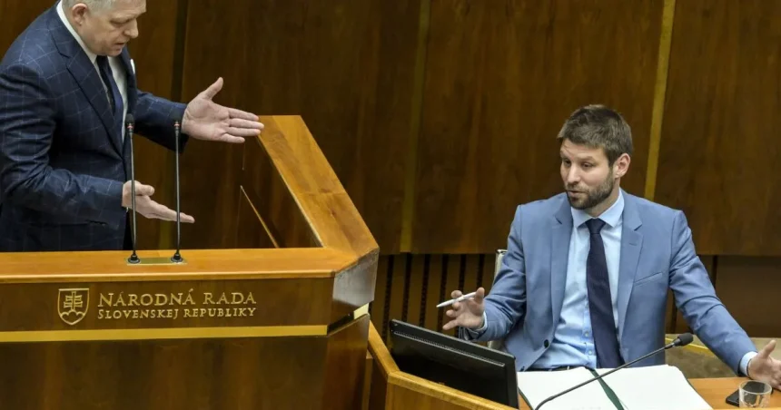 Desí Fica strašiak na neobsadenej progresívnej lodi?