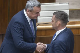 Dubéci: Taraba sa bude chcieť pomstiť. Koalícia sa naučí žiť v núdzovom stave