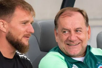 Futbalista by žil všade, len nie na Maldivách. Vyplatí ho už len miliónová ponuka