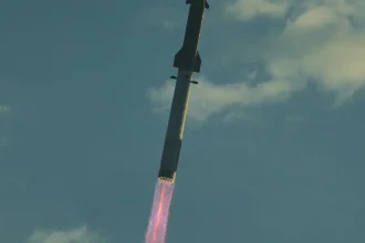 Raketa Starship prvýkrát dosiahla obežnú dráhu Zeme, vypustí satelity