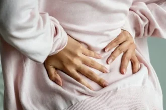 5 minút denne môže zmierniť bolesť krížov. Vedci preskúmali prekvapivo jednoduchú metódu