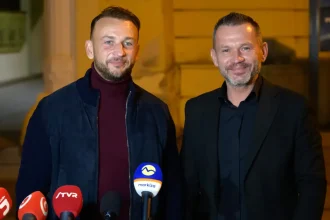 Becík jasne vyhral v Nitrianskom kraji, Šutaj Eštok prišiel oslavovať