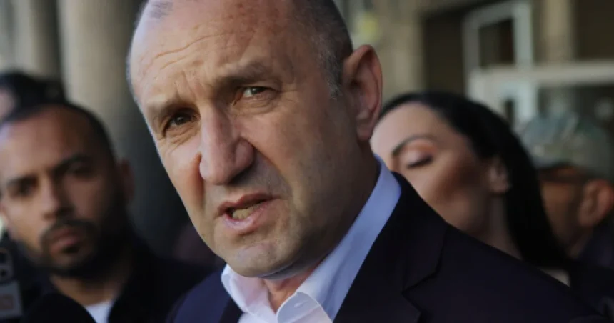 Bulharsko čaká druhé kolo prezidentských volieb, Jotovová má tesný náskok