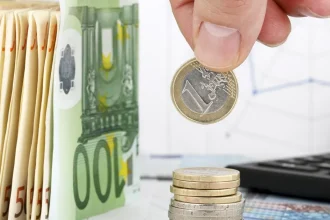 Dlh Slovenska vyskočil na 84 miliárd eur, deficit štátu sa prehĺbil