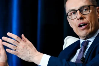 Európa zvažuje, kto by ju mohol zastupovať pri priamych rokovaniach s Putinom