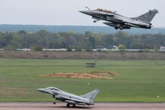 Francúzsko a Británia spoločne nacvičovali jadrový útok