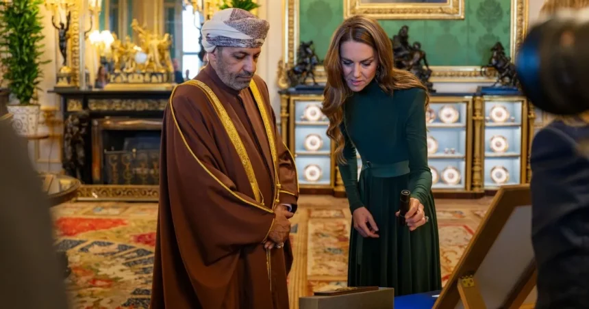 Kate a Sofia si obliekli rovnaké šaty v ten istý deň: Ktorá žiarila viac?