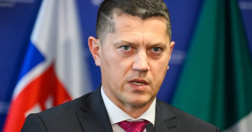 Kuffove personálne zmeny sa dostanú na súd. Exriaditelia žiadajú preverenie
