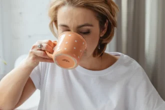Kvalitný spánok je v ohrození. Toto nám v noci najviac škodí a robíte to aj vy