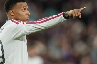 Mbappé umlčal Barcelonu. Rozhodl v samém závěru