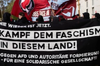 Obrovský únik dát v nemeckej AfD: Hackeri zverejnili stovky tisíc e-mailov