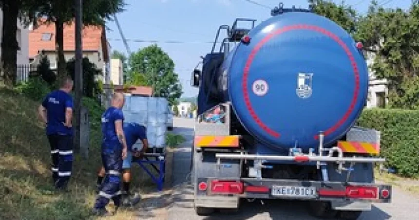 Obyvatelia Spiša sa sťažujú na čudnú chuť vody, nepomáha ani prevarenie