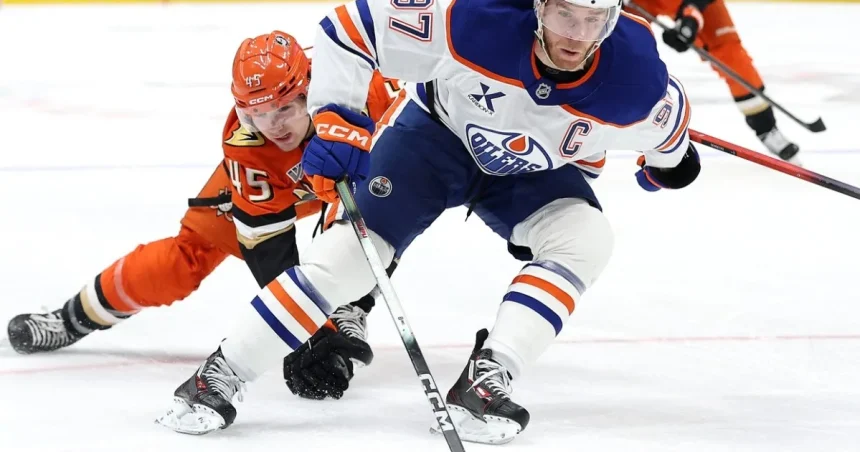 Ovečkin je out. NHL pobláznila produktivita McDavida, útočí na rekordy