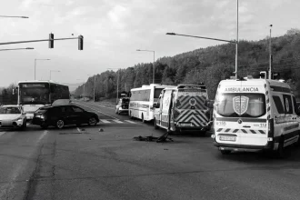 Pri Veľkom Šariši zomrel muž pri zrážke s autobusom