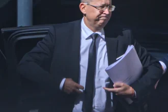 Rating Slovenska od S&P zostáva na úrovni A. Kamenický to vníma ako „facku“ opozícii