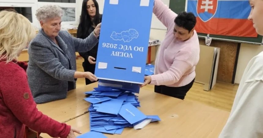 Ráž priznal, že nevie, či by do volieb šiel znova. Vallovi poslal SMS, ten už zrejme spal