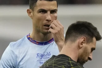 Ronaldo vs. Messi. Rivalita je späť, v ankete Portugalčan zdolal súpera