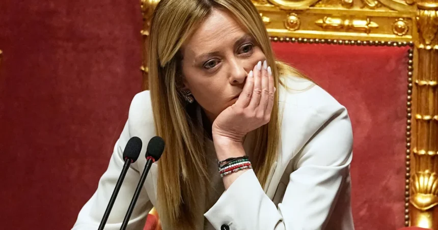 Salvini žiadal ukončiť pomoc Ukrajine, Meloniová ho schladila priamo na zjazde