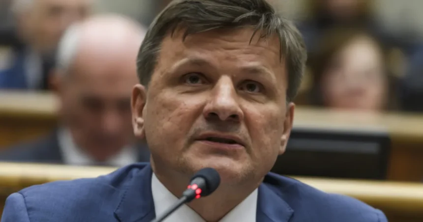 SaS žiada Pellegriniho, aby zastavil Kuffu pred ministerským kreslom