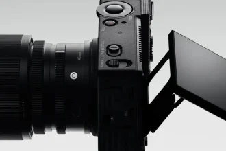 Sigma uviedla najmenší plnoformátový fotoaparát na svete: má 11 cm a zvládne aj 6K video