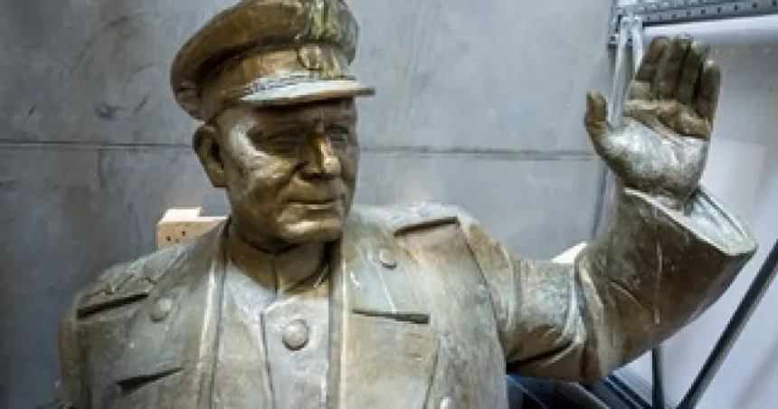 Socha sovietskeho maršala potešila Rusko. Česko je „zavšivavená diera“