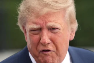 Trump vsadil na ruskú ropu. Putin sa mu vysmieva. Európa mlčí a nechápe
