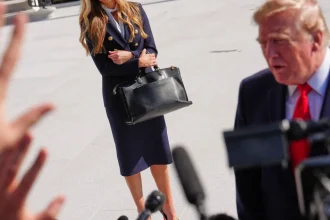 Trumpova hovorkyňa Zachariaová po piatich dňoch končí