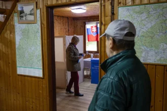 Vážne dôsledky regionálnych volieb. Koalícia aj opozícia si musia spytovať svedomie