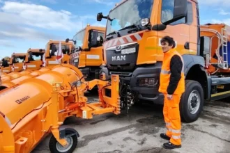 VIDEO: Cestári kúpili desiatky áut za desať miliónov, zvládnu aj kalamity
